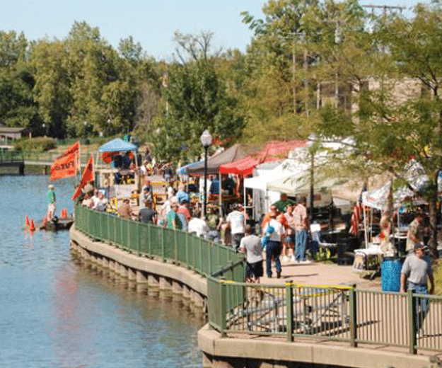 Lakefront Park